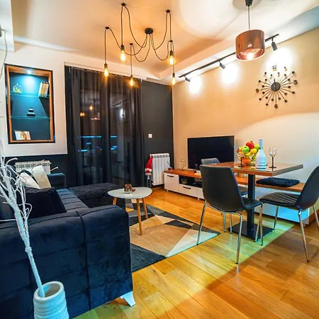 Lady Galadriel 公寓